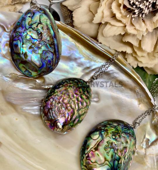 Paua mušla (abalone) oválny prívesok