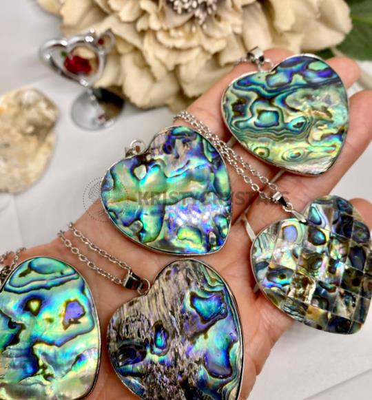 Paua mušla (abalone ) srdiečko prívesok na nerezovej retiazke